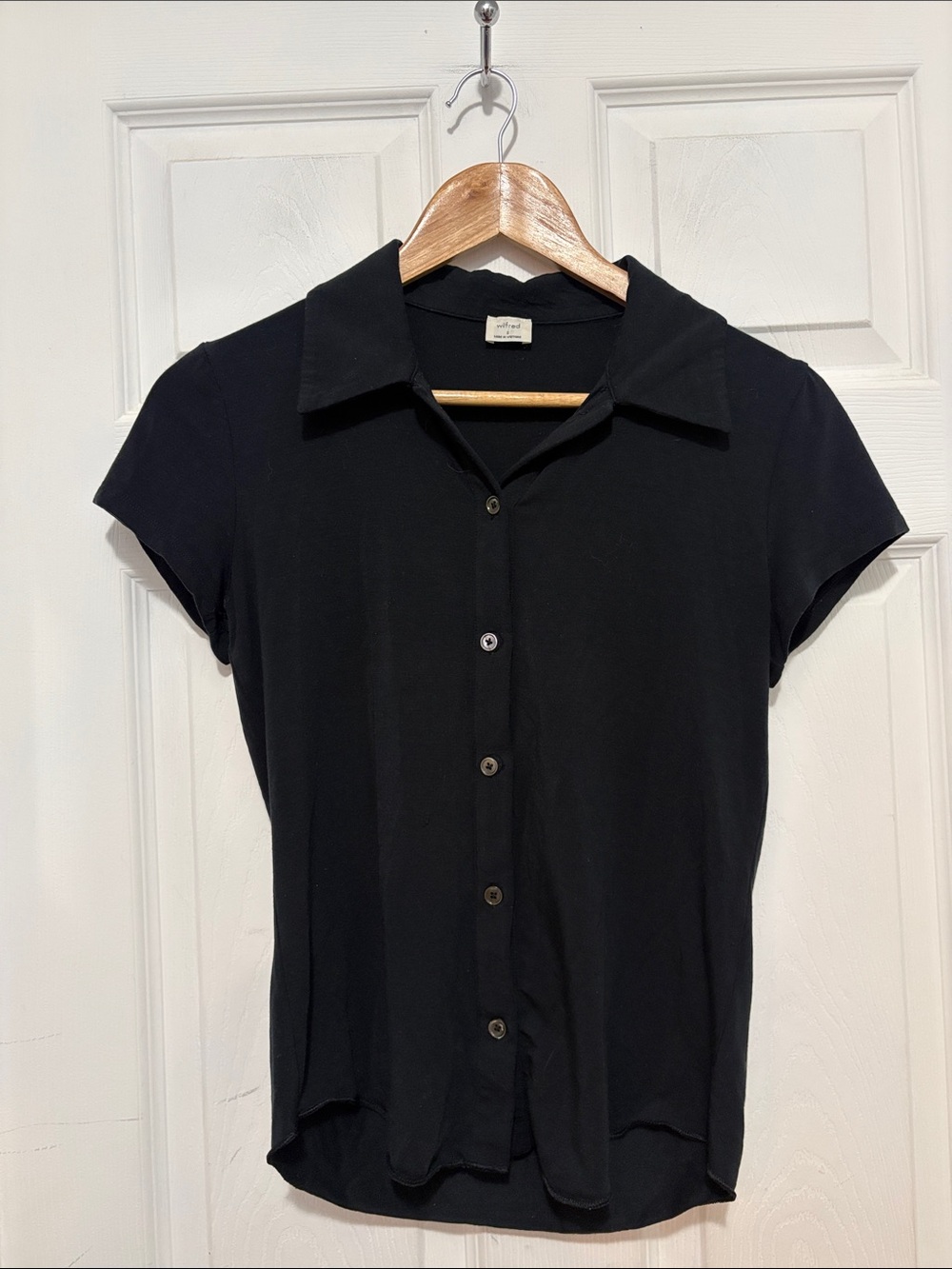 Wilfred Black Short-Sleeve Button Front Top